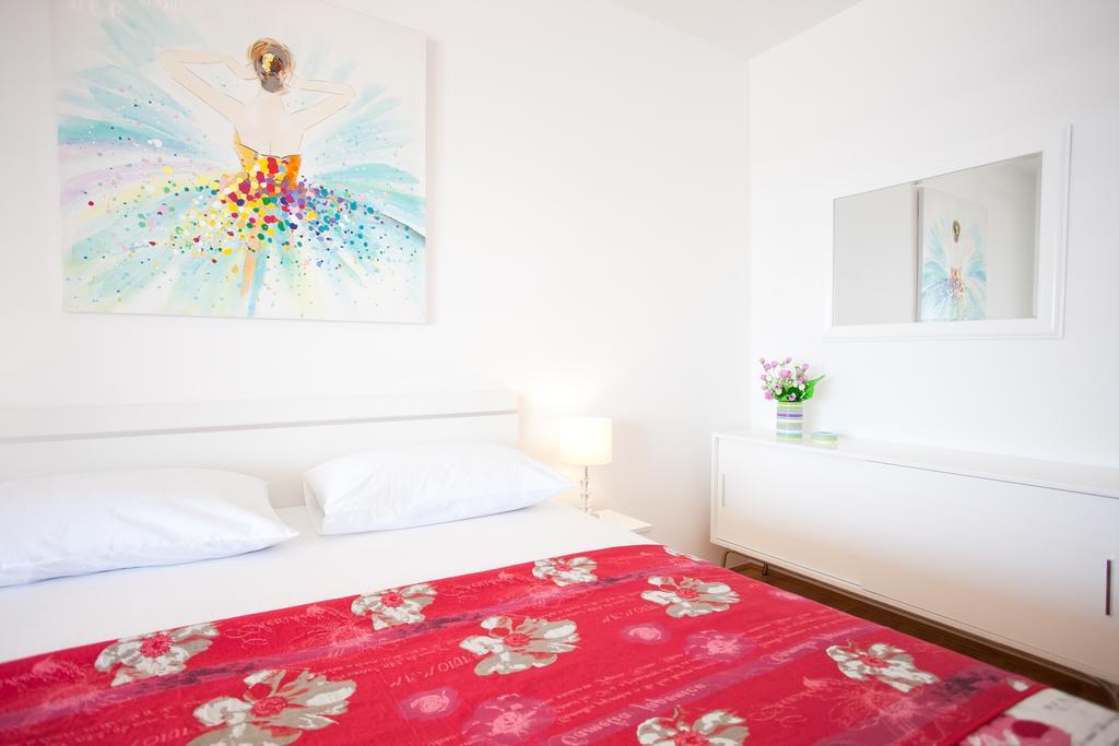 Luxury Beach Front Apt With Seaside View And Free Parking Split Luaran gambar