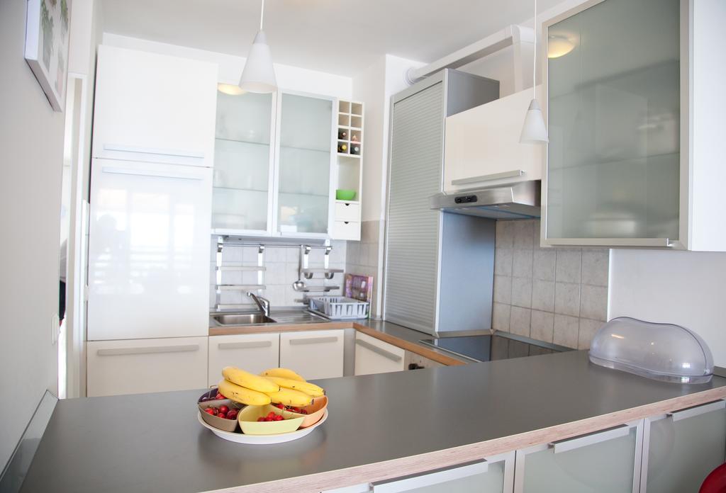 Luxury Beach Front Apt With Seaside View And Free Parking Split Luaran gambar