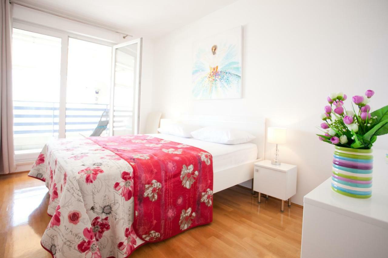 Luxury Beach Front Apt With Seaside View And Free Parking Split Luaran gambar